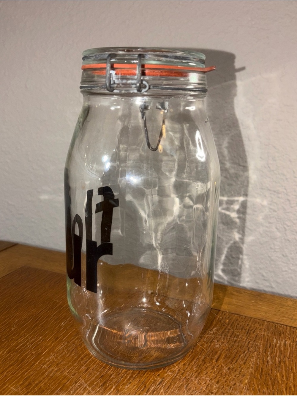 Vintage 70"s Clear Glass FLOUR Canister With Black Letters - Picture 4 of 9